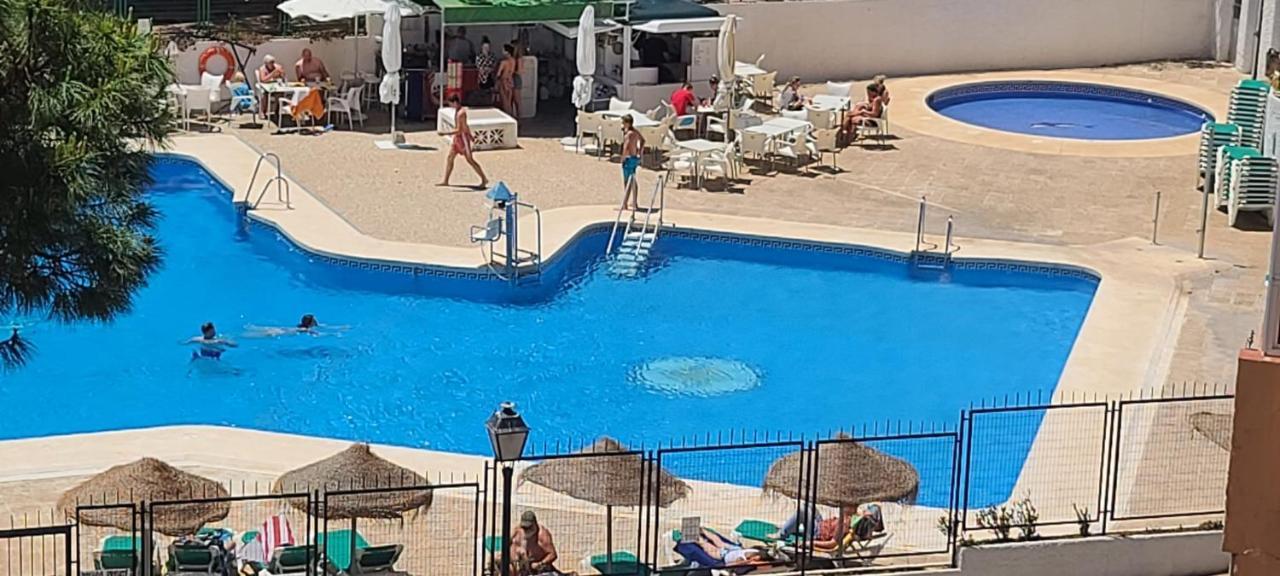 ベナルマデナAcuario Shared Flat Piso Compartido Est Partage الشقة مشتركةアパートメント エクステリア 写真