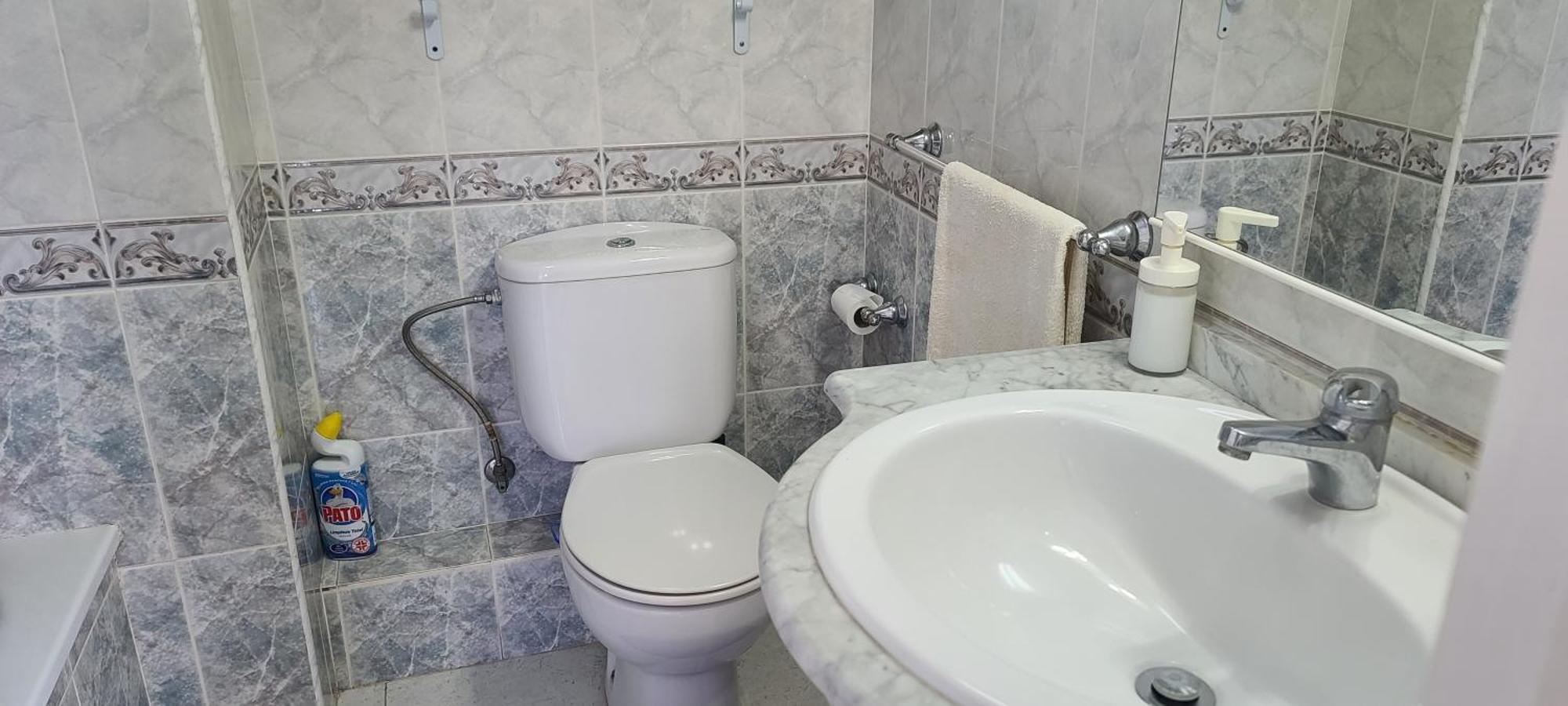 ベナルマデナAcuario Shared Flat Piso Compartido Est Partage الشقة مشتركةアパートメント エクステリア 写真